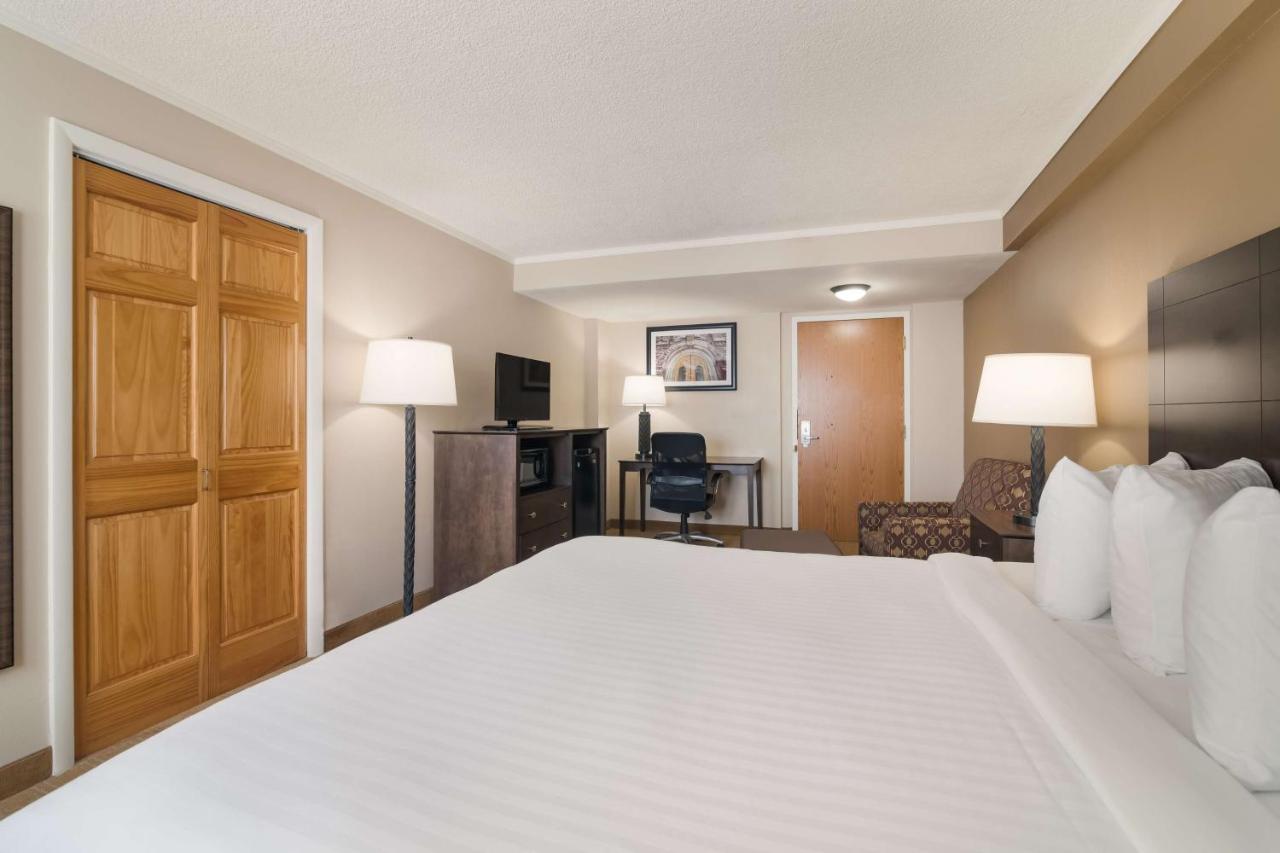 Best Western University Inn Canton Extérieur photo
